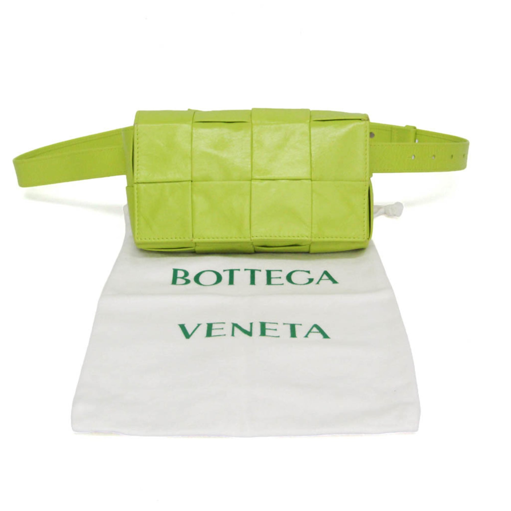 Bottega Veneta Cassette Leather Green Leather Clutche & Pouche Bag (Pre-Owned)