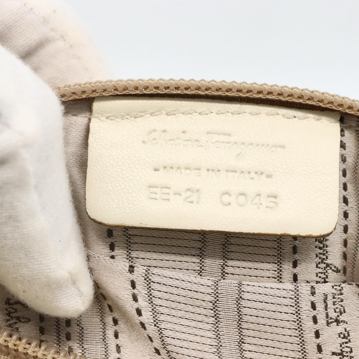 Salvatore Ferragamo Vintage Leather White Leather Handbag (Pre-Owned)