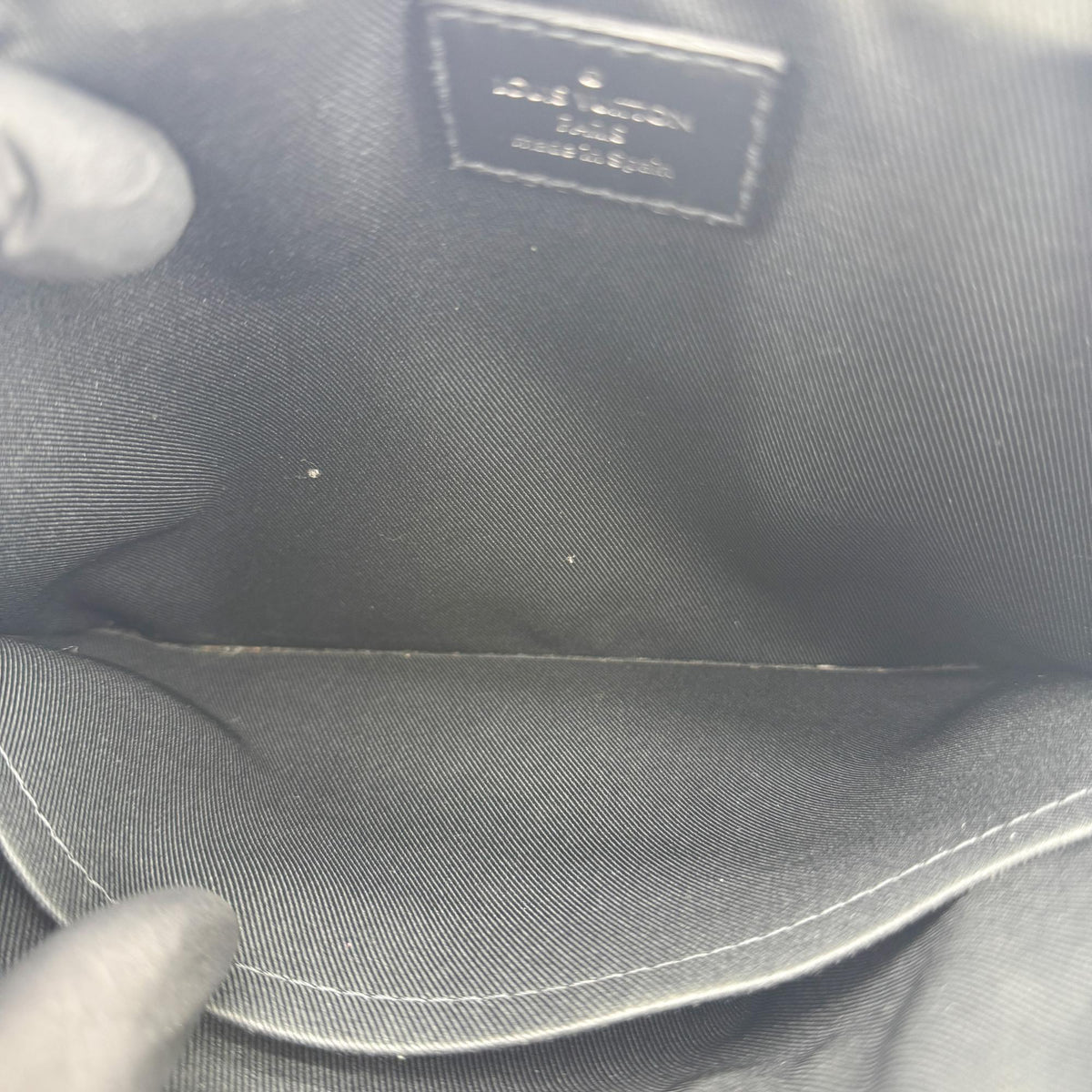 Louis Vuitton Daniel Messenger Damier Graphite Black Canvas Shoulder Bag Bag (Pre-Owned)