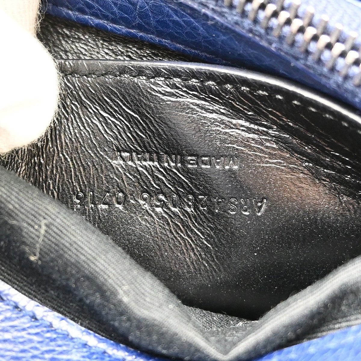 Saint Laurent Classic Monogram College Matelasse Chevron Leather Blue Leather Handbag (Pre-Owned)