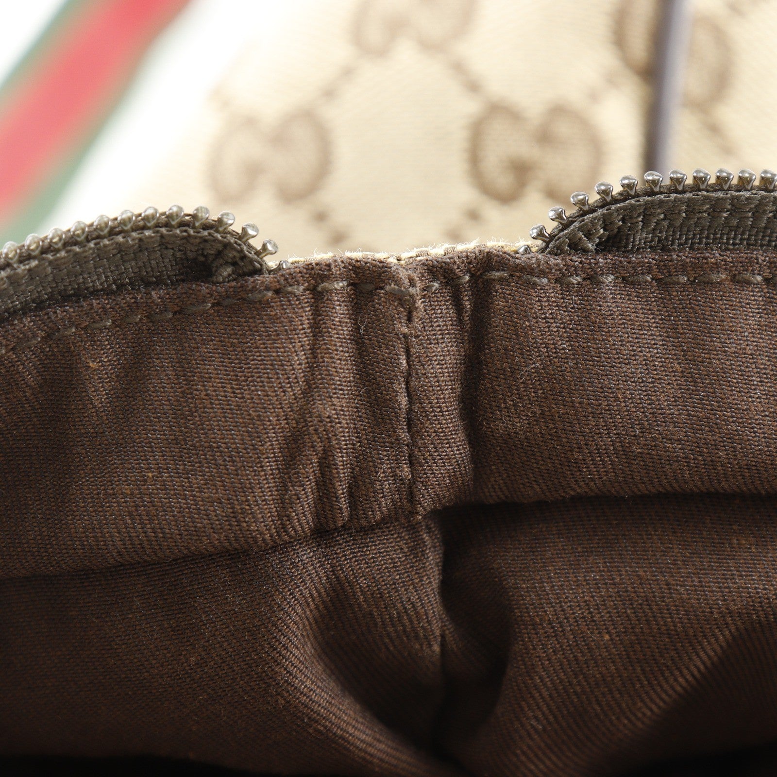 Gucci Web Strap Zip Messenger Gg Canvas And Leather Brown Canvas Shoulder Bag Bag (Pre-Owned)