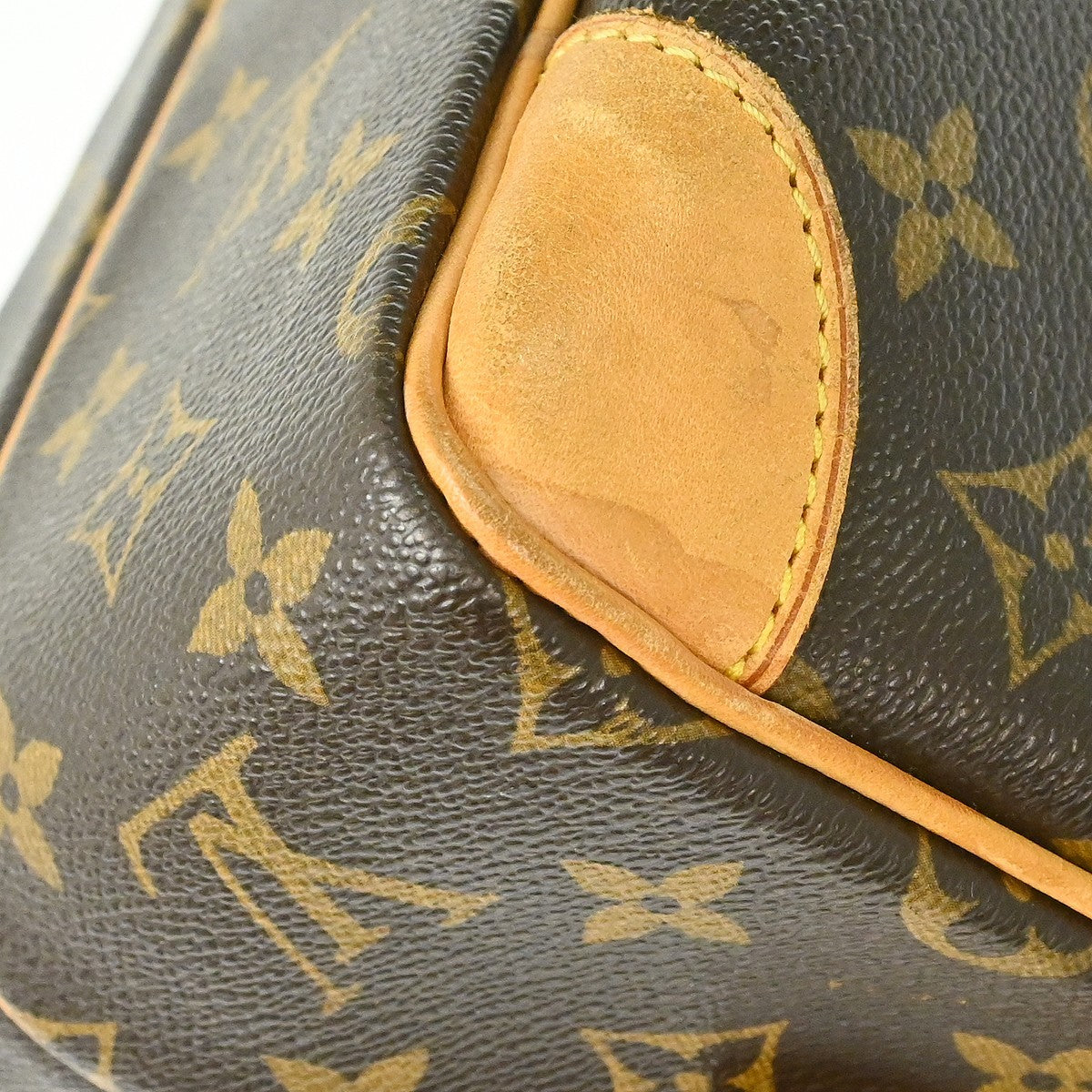 Louis Vuitton Nil Messenger Monogram Canvas Brown Canvas Handbag (Pre-Owned)