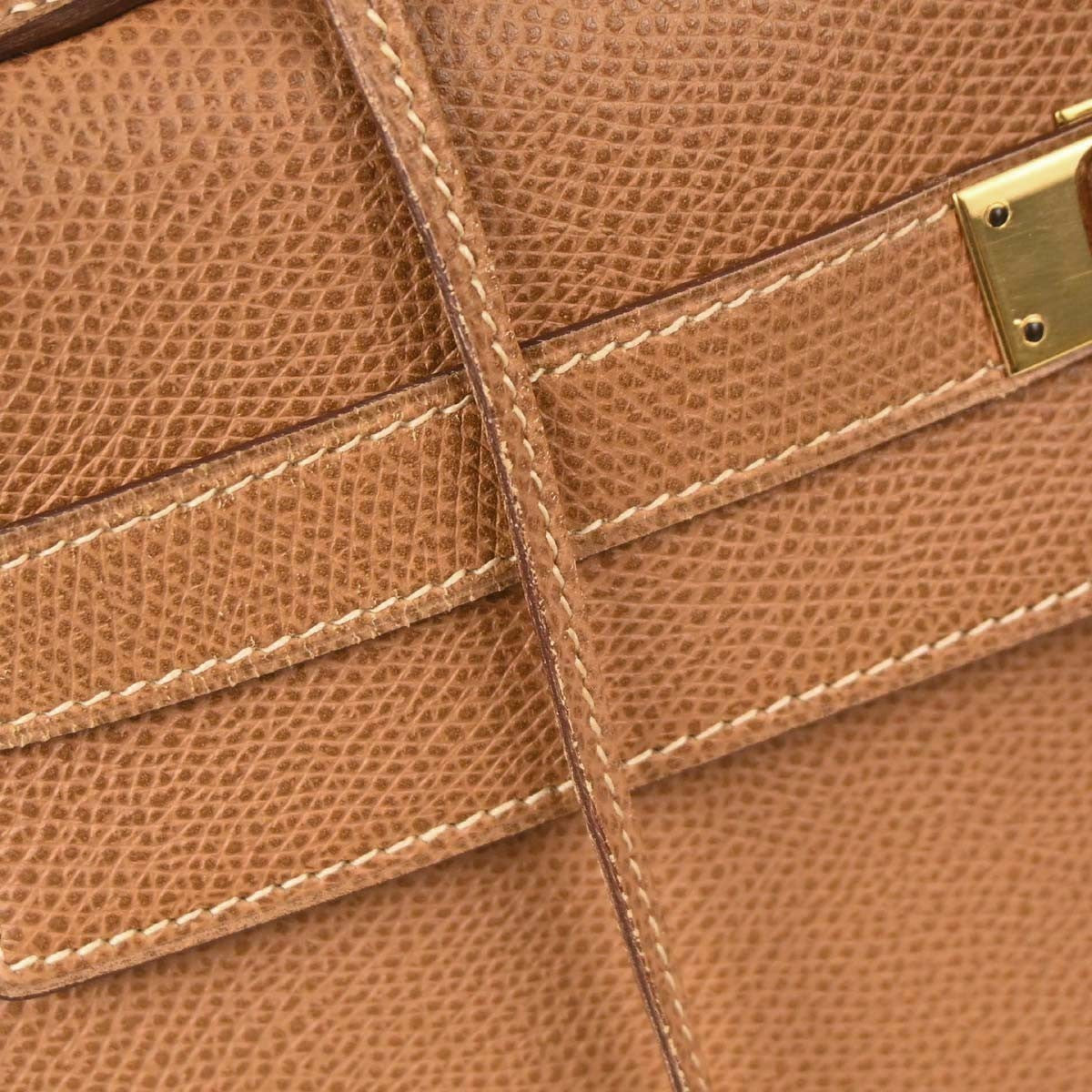 Hermes Kelly Brown Courchevel With Gold Hardware Beige Calfskin Handbag (Pre-Owned)