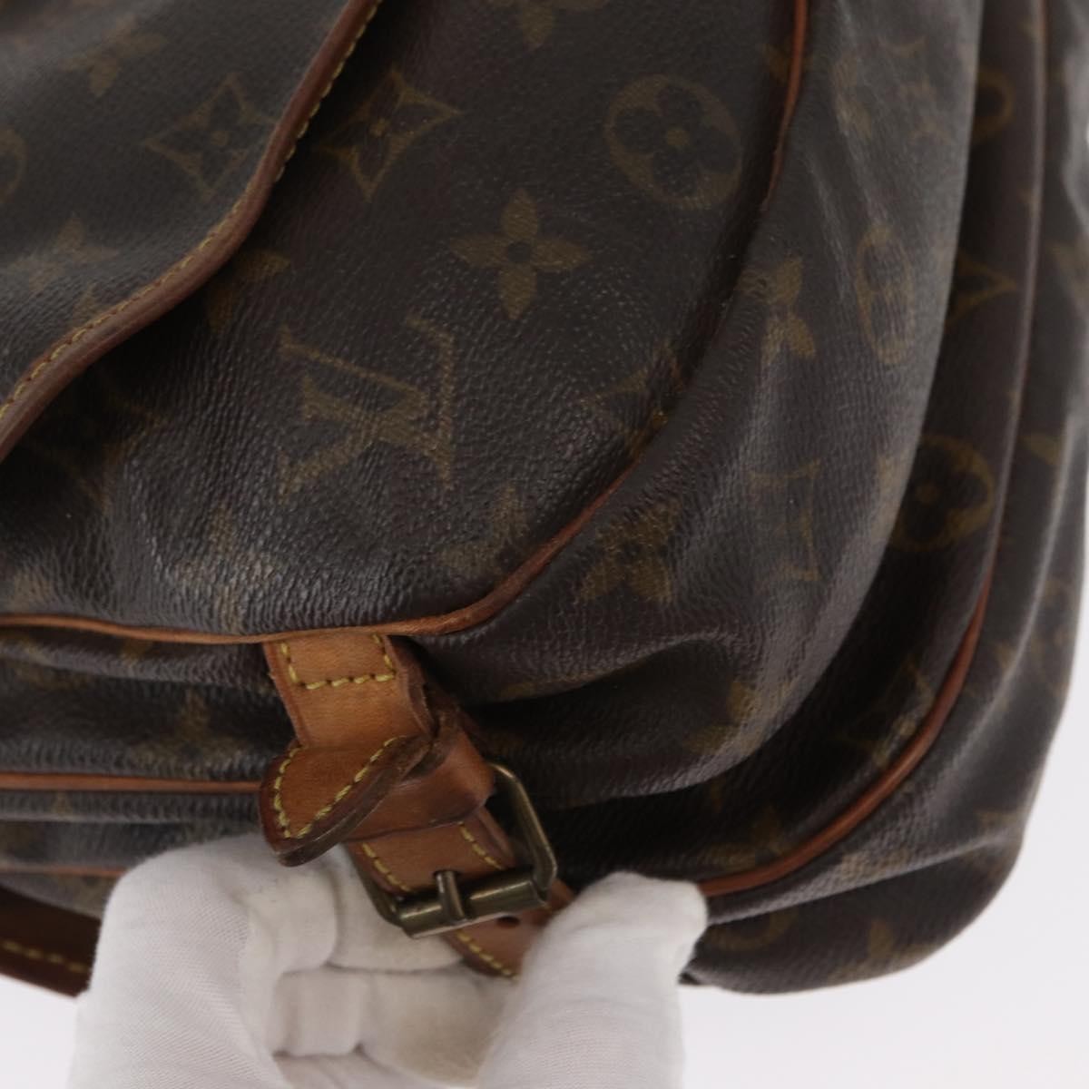 Louis Vuitton Saumur Monogram Canvas Brown Canvas Shoulder Bag Bag (Pre-Owned)