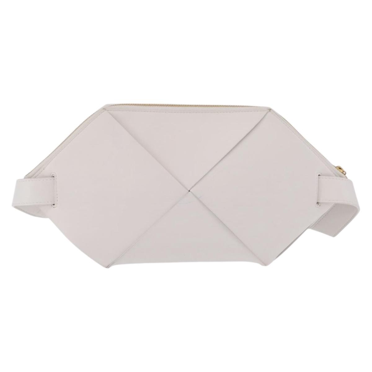 Bottega Veneta Nappa19 Pouch With Strap Maxi Intrecciato Leather White Leather Clutche & Pouche Bag (Pre-Owned)