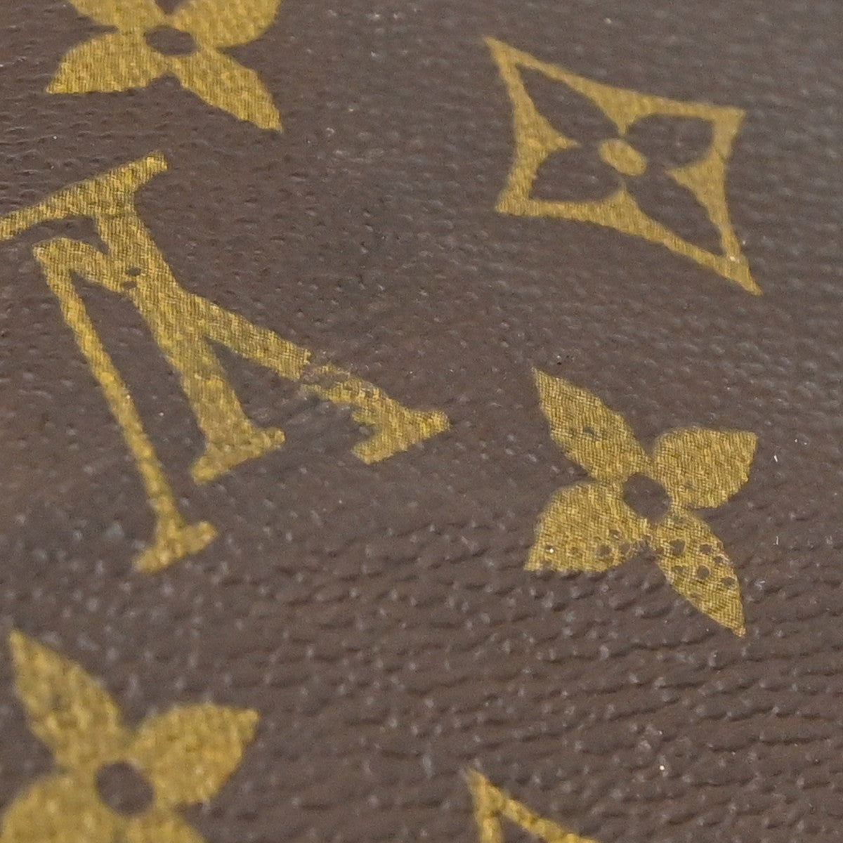 Louis Vuitton Keepall Monogram Canvas Brown Canvas Travel Bag Bag (Pre-Owned)