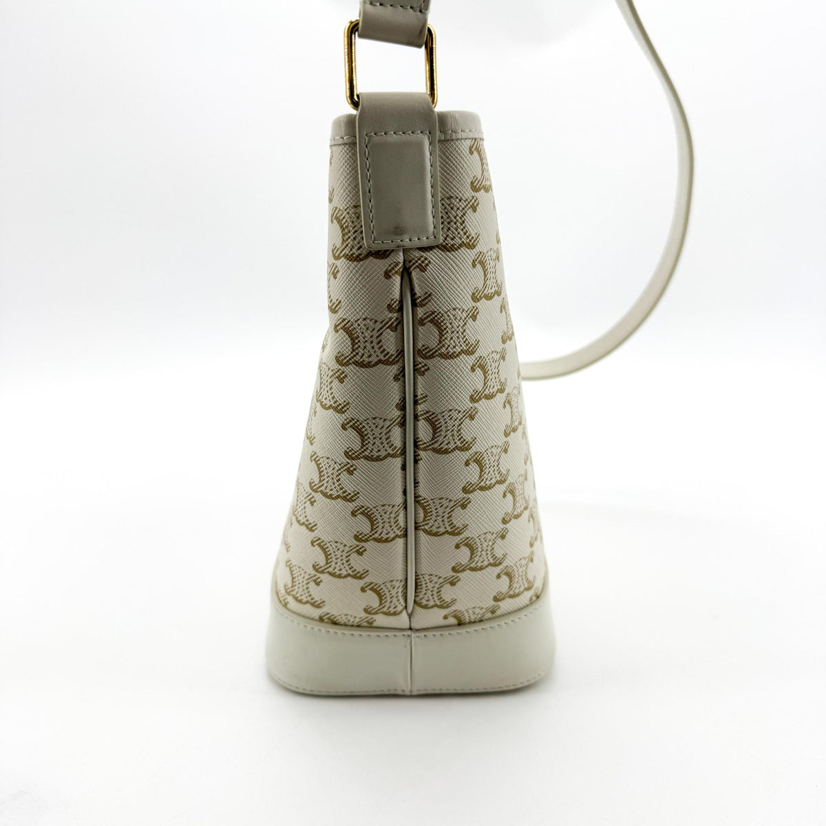 Celine Bucket Triomphe Canvas White Canvas Shoulder Bag Bag (Pre-Owned)