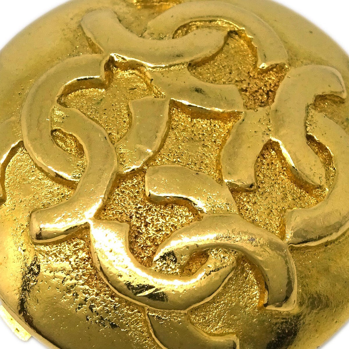 Chanel Cc Round Metal Gold Gold_Plated Earrings Jewelry (Pre-Owned)