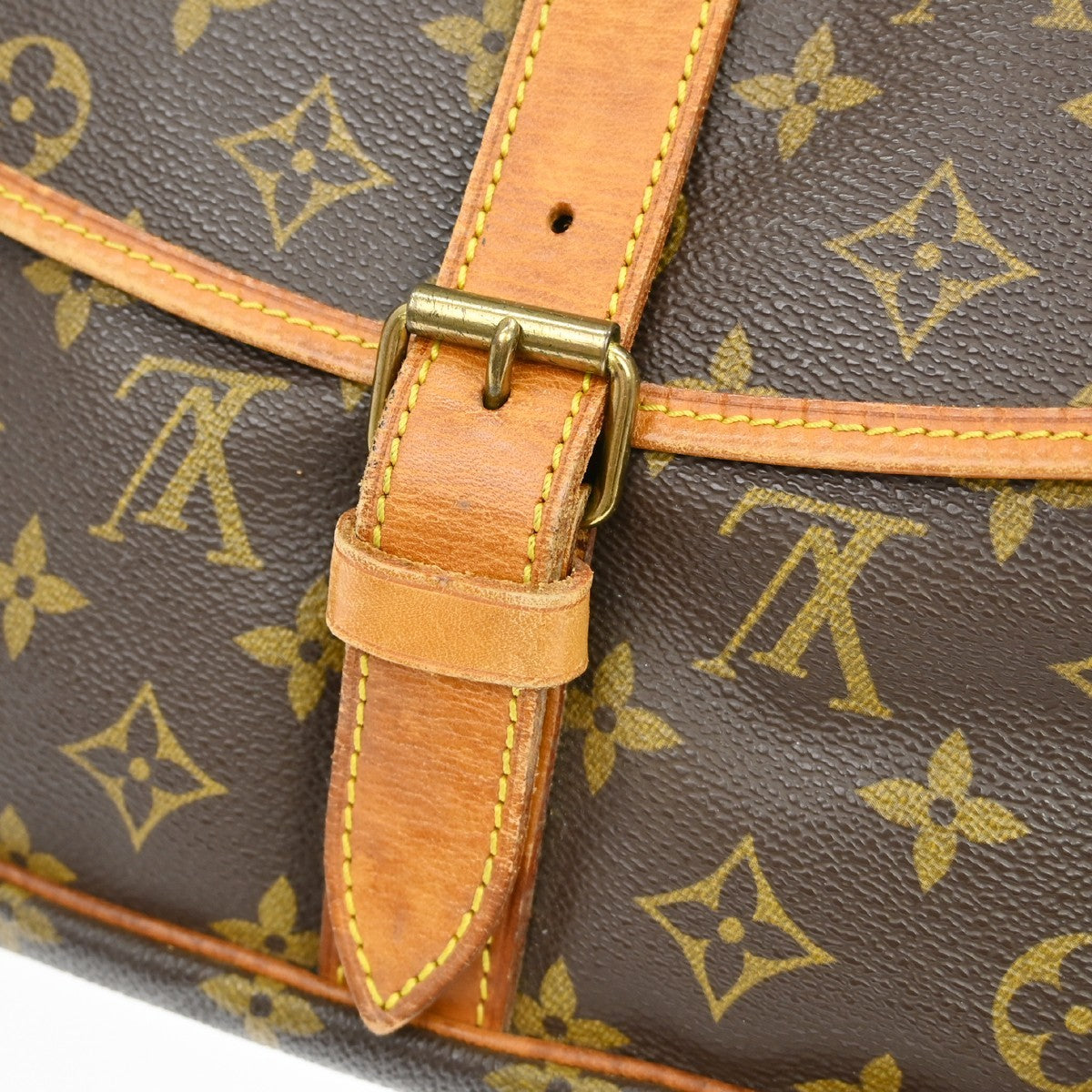 Louis Vuitton Saumur Monogram Canvas Brown Canvas Shoulder Bag Bag (Pre-Owned)