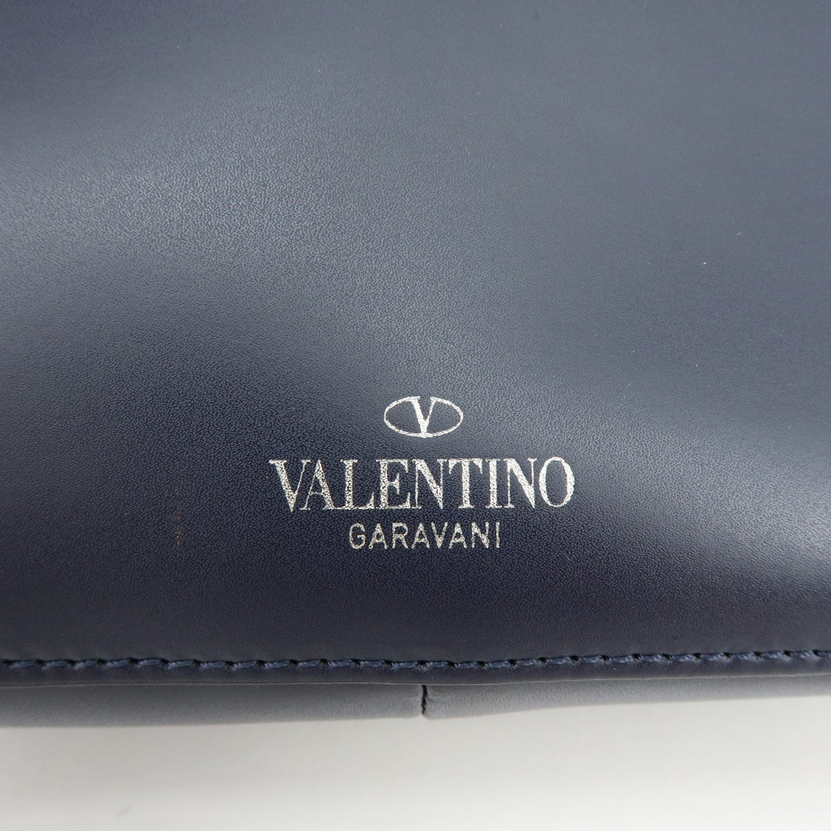 Valentino Garavani Vltn Hobo Printed Leather Navy Leather Shoulder Bag Bag (Pre-Owned)
