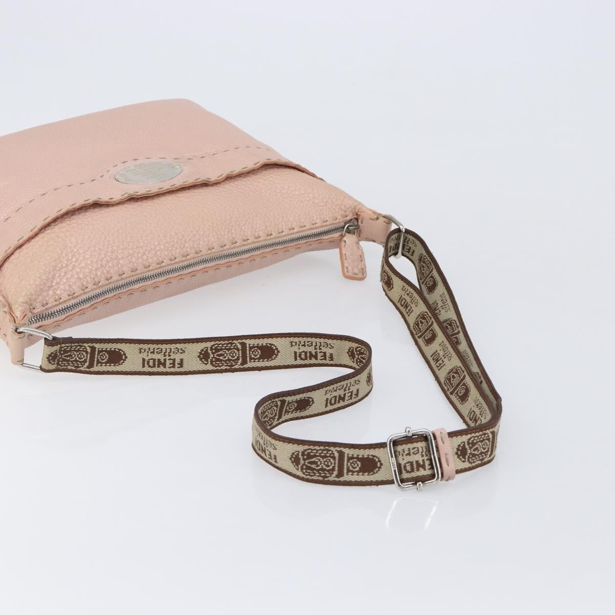 Fendi Vintage Selleria Zip Messenger Leather Pink Leather Handbag (Pre-Owned)