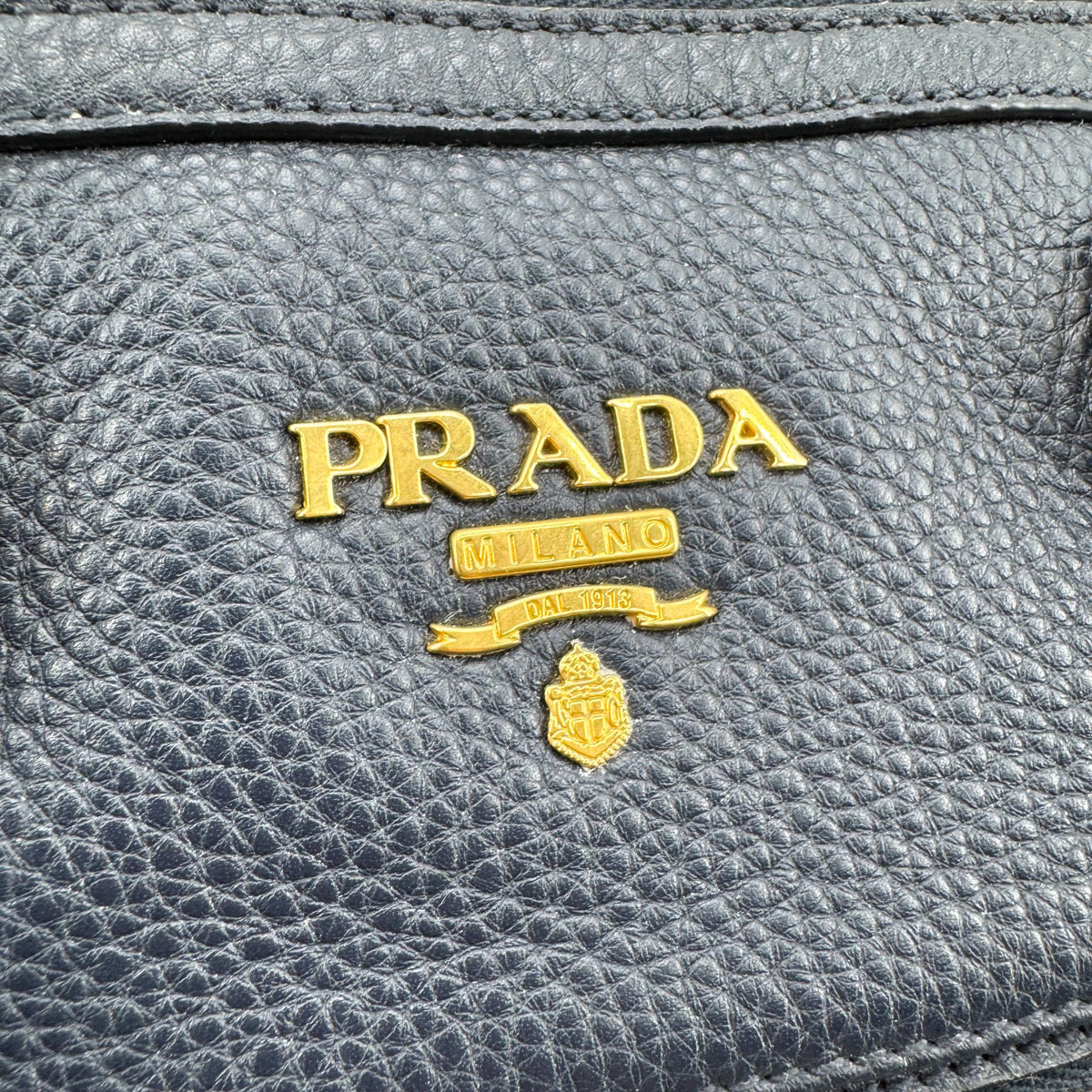 Prada Front Zip Convertible Satchel Vitello Phenix Navy Leather Handbag (Pre-Owned)