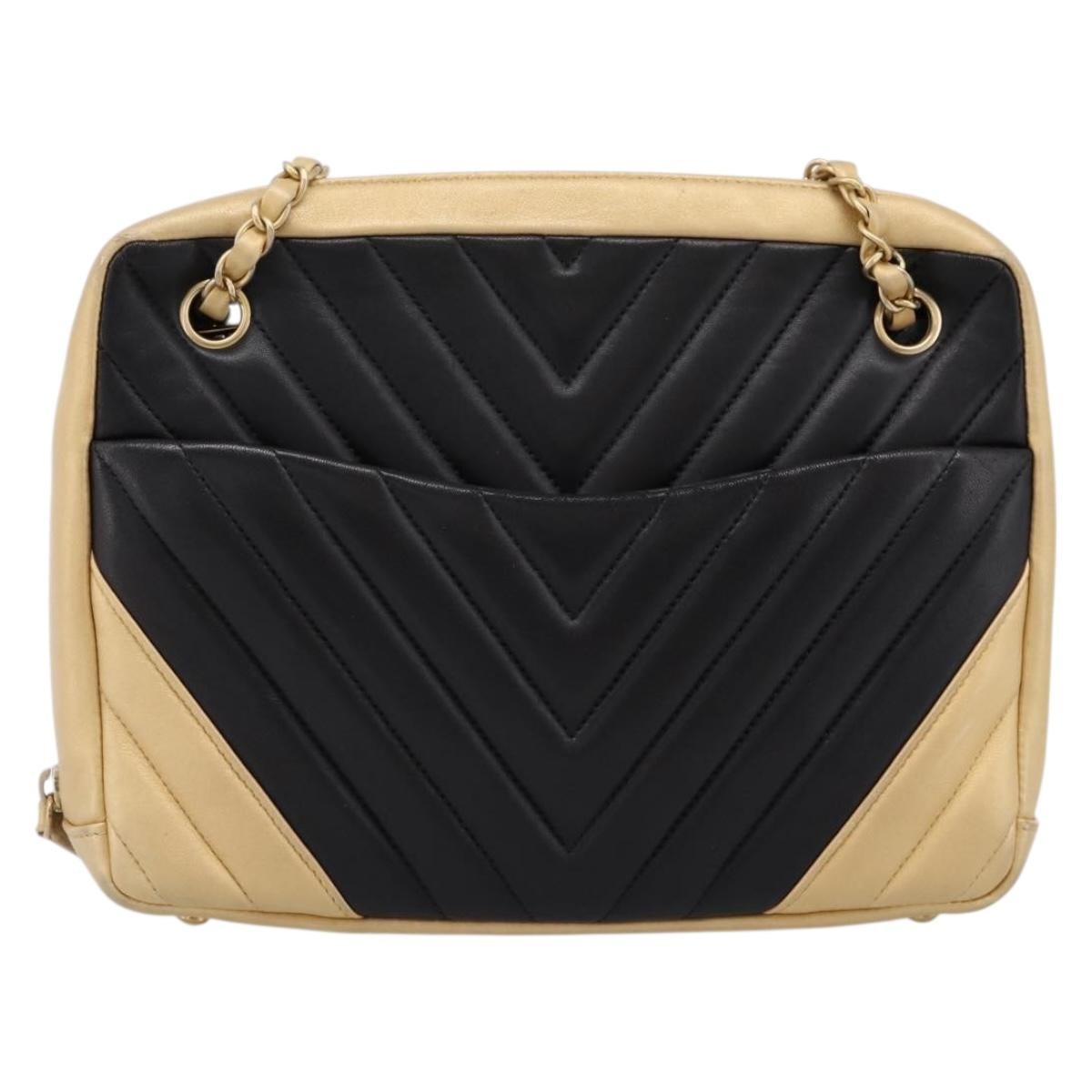 Chanel Camera Chevron Lambskin Beige Leather Shoulder Bag Bag (Pre-Owned)