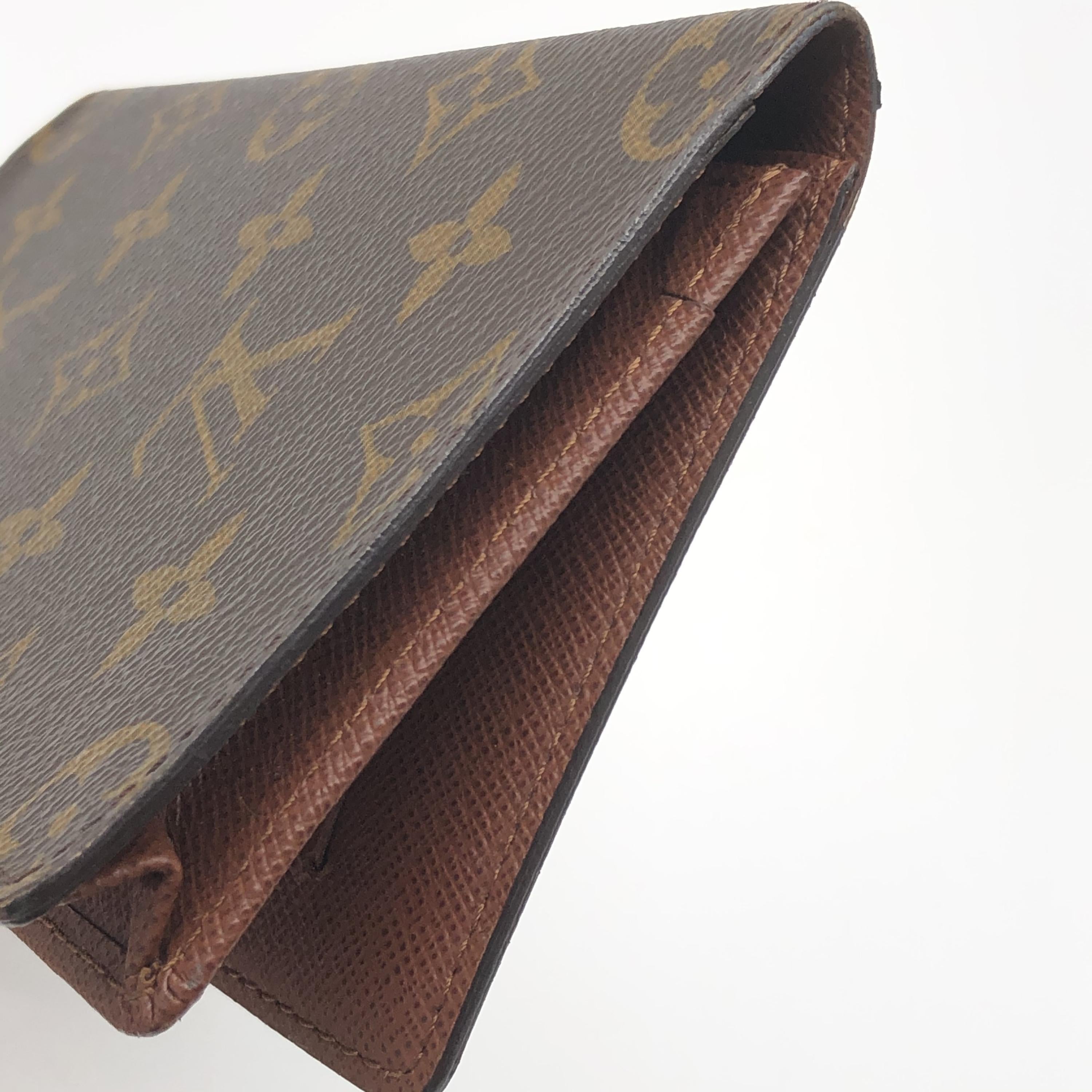 Louis Vuitton Long Wallet Bifold Monogram Canvas Brown Canvas Wallets Accessory (Pre-Owned)