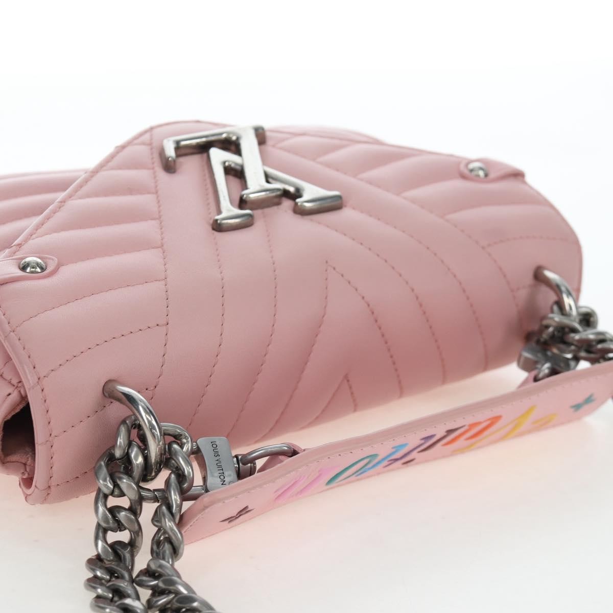 Louis Vuitton New Wave Chain Quilted Leather Pink Leather Handbag (Pre-Owned)