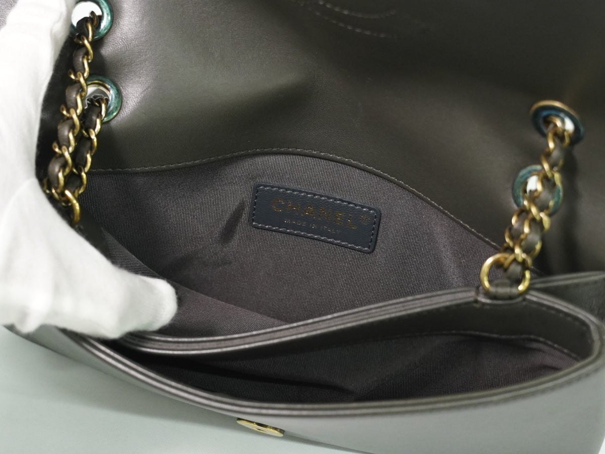 Chanel Cc Antico Flap Lambskin Gray Leather Handbag (Pre-Owned)