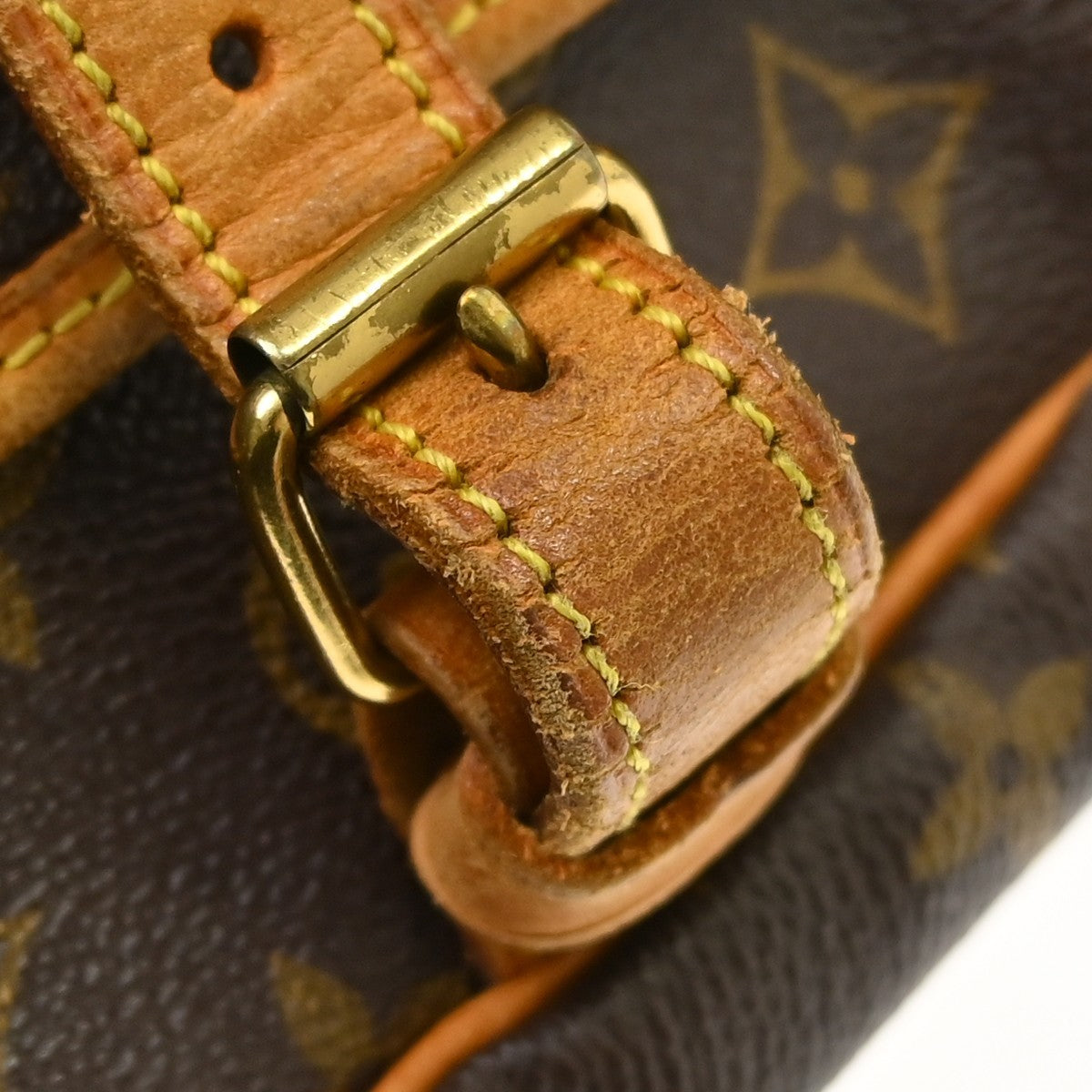 Louis Vuitton Saumur Monogram Brown Canvas Shoulder Bag Bag (Pre-Owned)