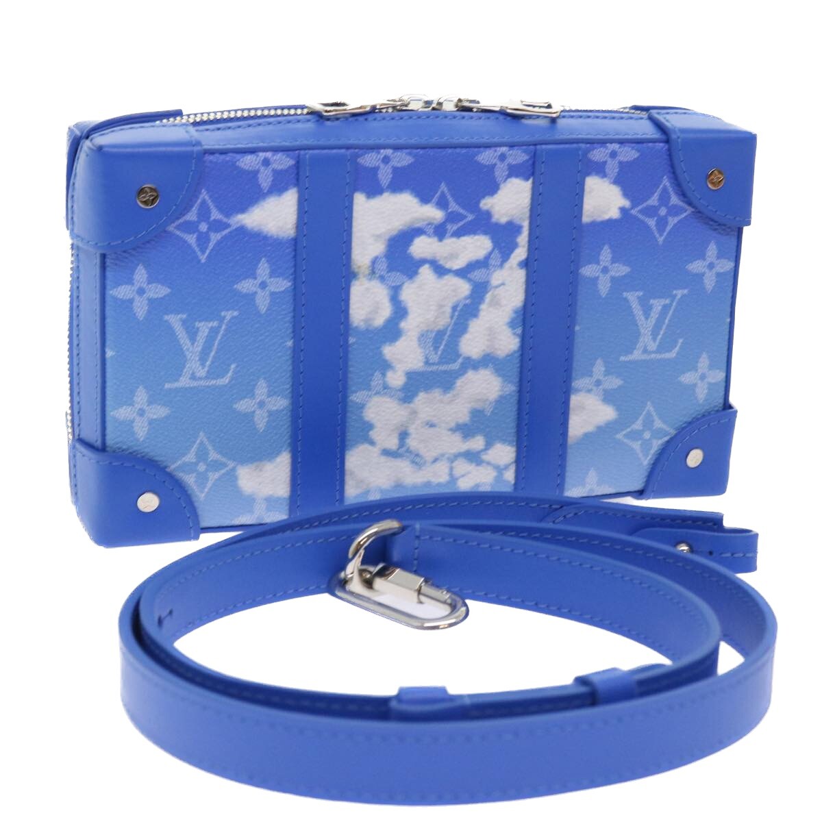 Louis Vuitton Soft Trunk Limited Edition Monogram Clouds Blue Canvas Bag (Pre-Owned)