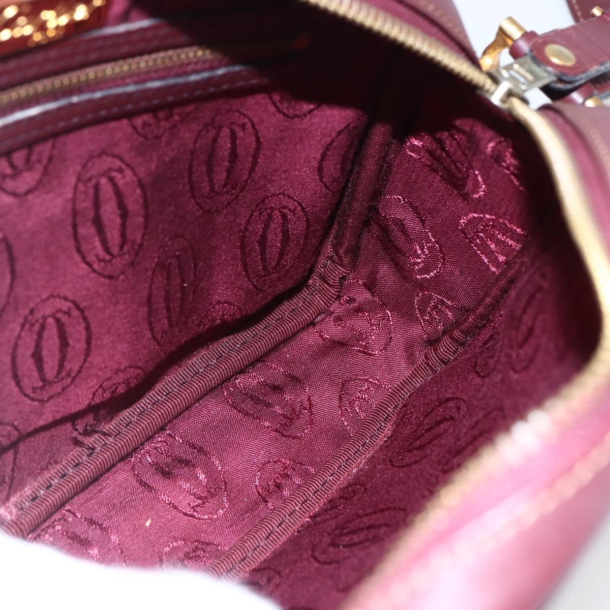 Cartier Must De Cartier Leather Burgundy Leather Bag (Pre-Owned)