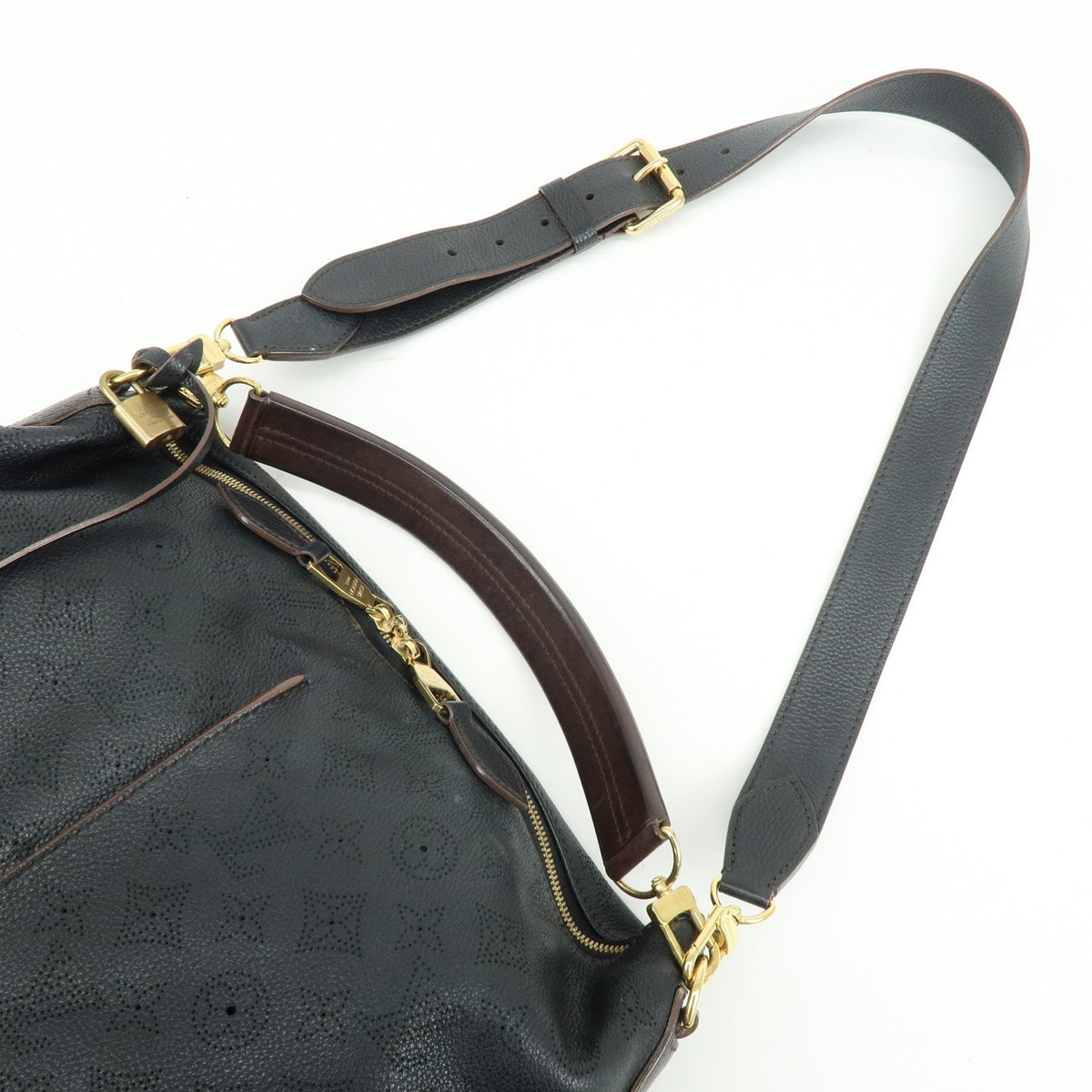 Louis Vuitton Selene Mahina Leather Black Leather Handbag (Pre-Owned)