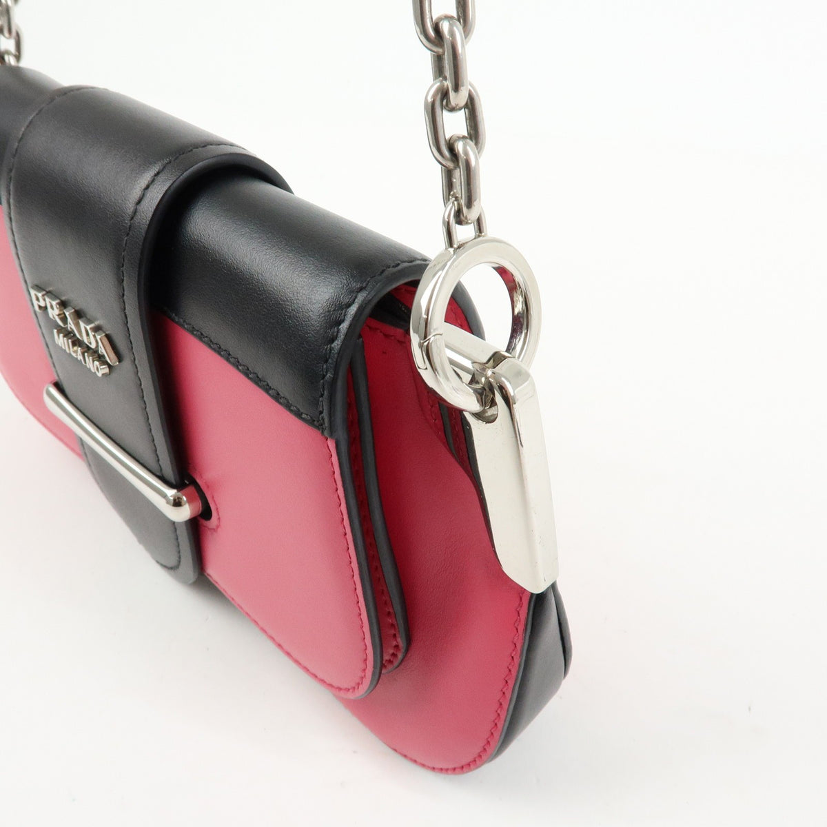Prada Sidonie City Calf Pink Leather Shoulder Bag Bag (Pre-Owned)