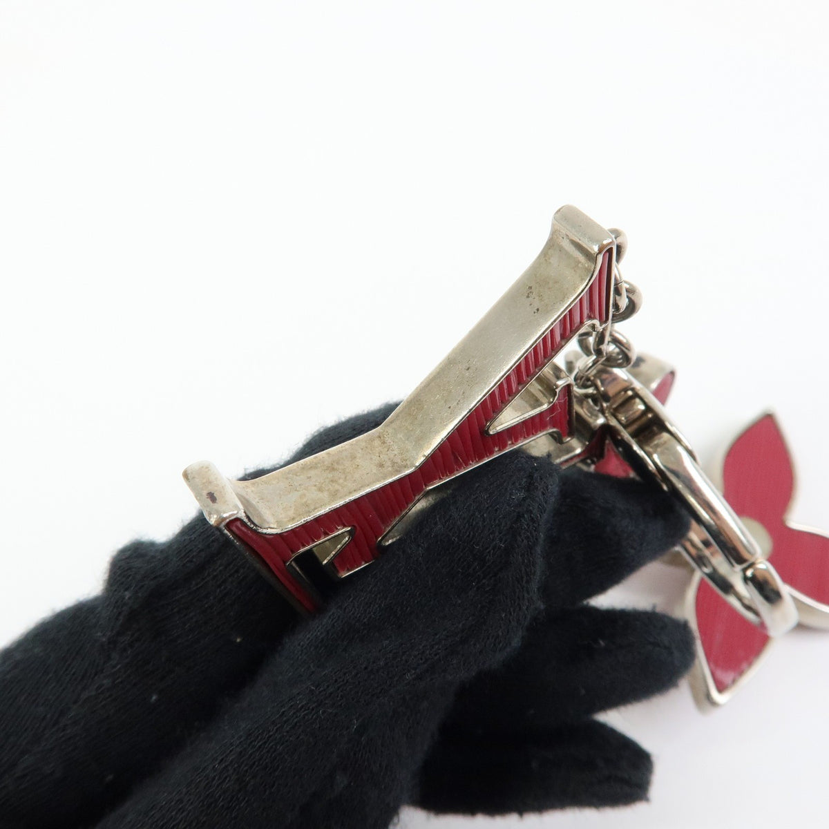 Louis Vuitton Fleur D'epi Bag Charm Resin And Brass Burgundy Metal Charms And Keychains Accessory (Pre-Owned)