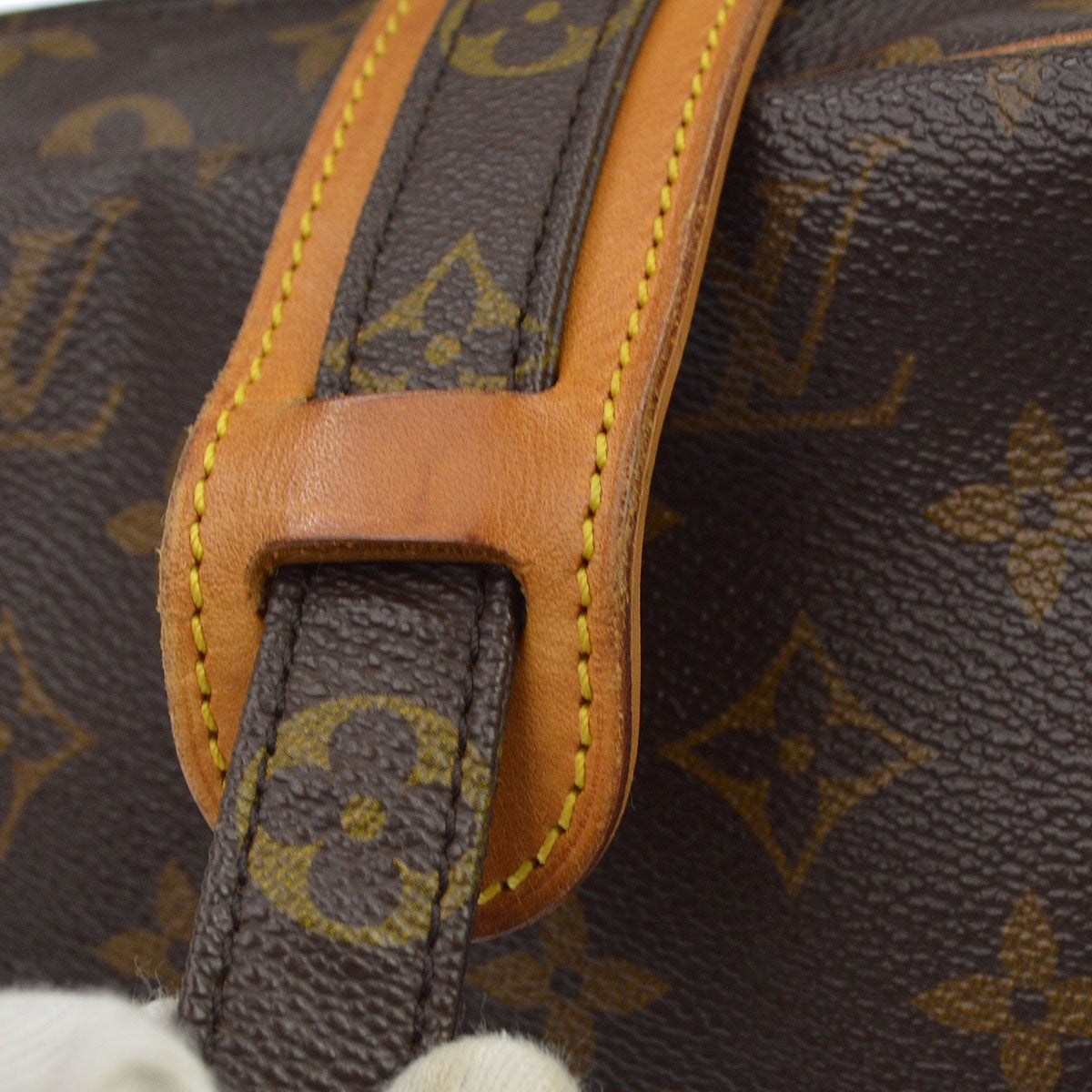 Louis Vuitton Nil Shoulder Bag Monogram Canvas Brown Canvas Shoulder Bag Bag (Pre-Owned)