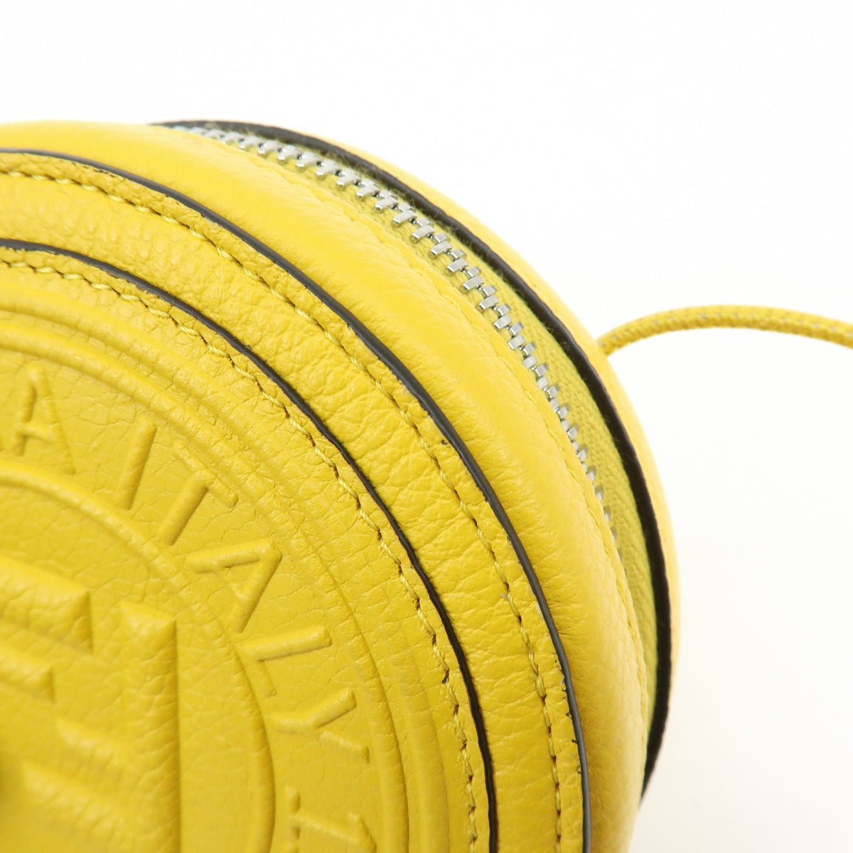 Fendi Vintage Ff Round Embossed Leather Yellow Leather Crossbody Bag Bag (Pre-Owned)