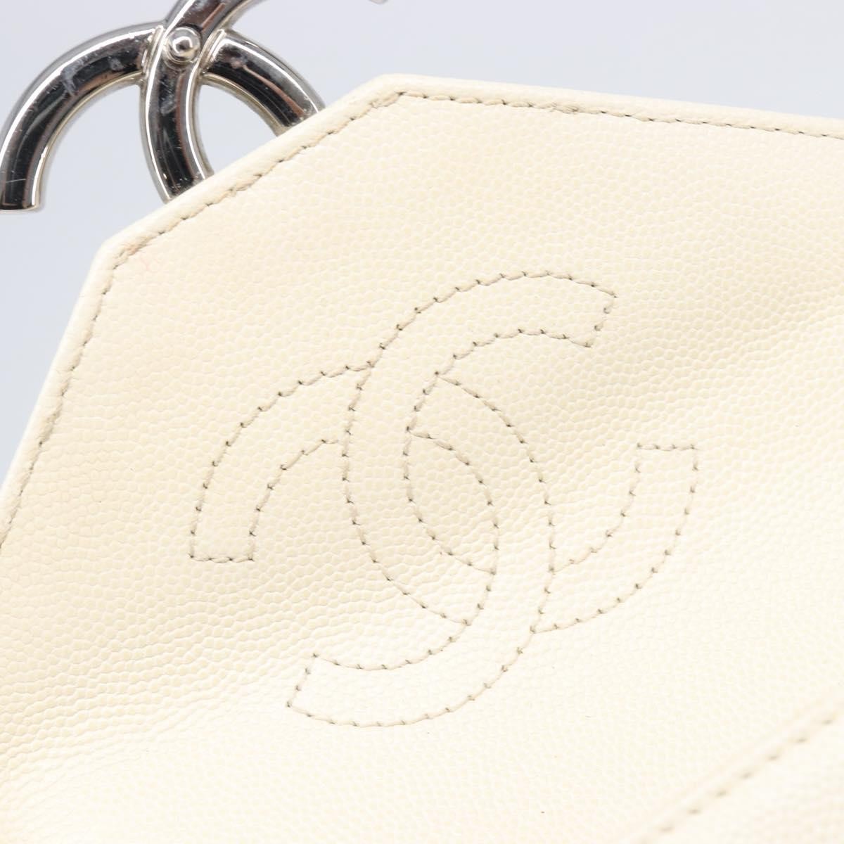 Chanel Macro Flap Chevron Caviar White Calfskin Shoulder Bag Bag (Pre-Owned)