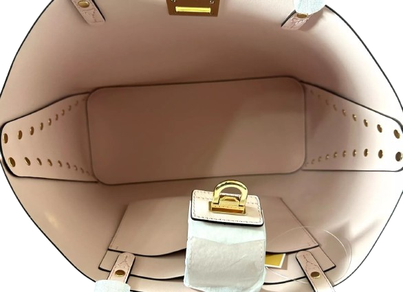 Michael Kors Women's Manhattan Smooth Leather Shoulder Tote Bag