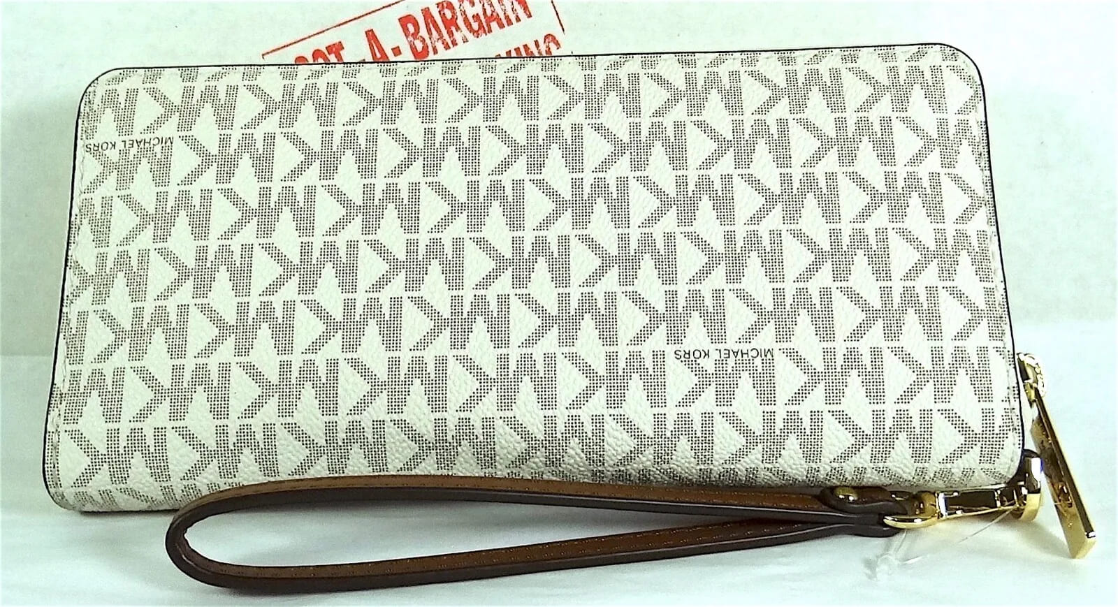 Michael Kors Jet Set Travel Vanilla Signature PVC Continental Wallet Wristlet