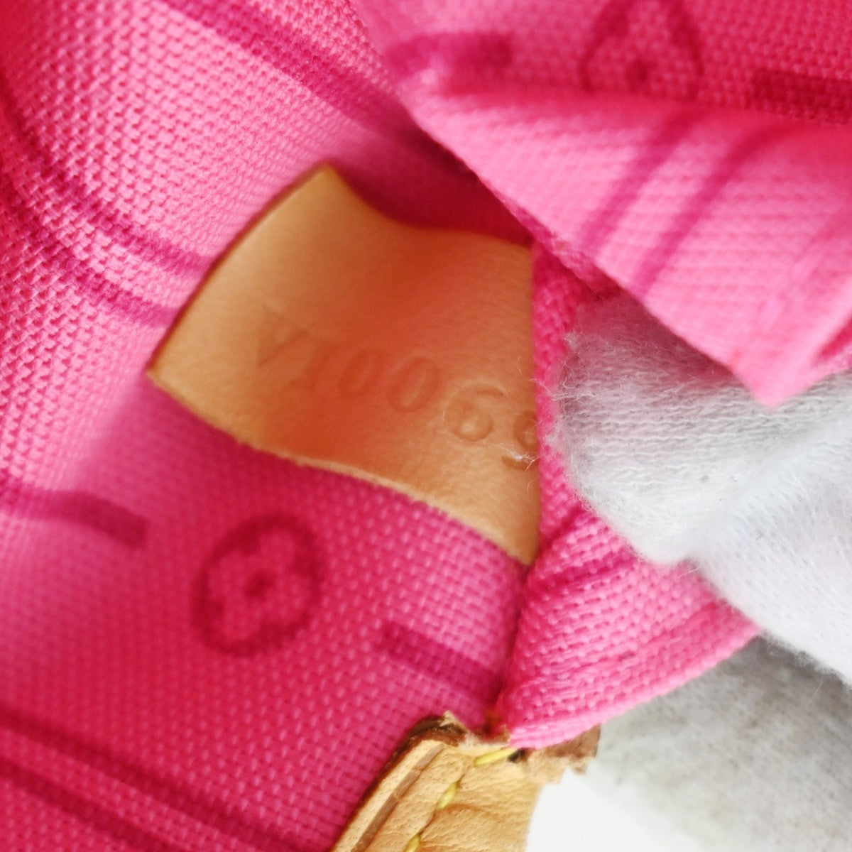Louis Vuitton Neverfull Limited Edition Monogram Roses Multicolour Canvas Tote Bag Bag (Pre-Owned)