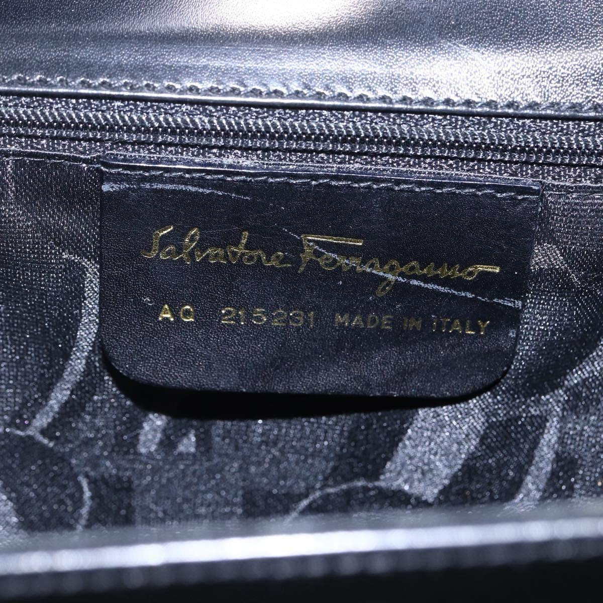 Salvatore Ferragamo Vala Leather Black Leather Shoulder Bag Bag (Pre-Owned)