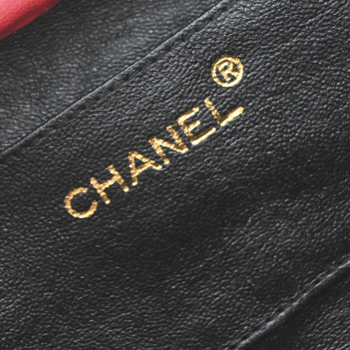 Chanel Vintage Chain Frame Quilted Lambskin Red Leather Handbag (Pre-Owned)