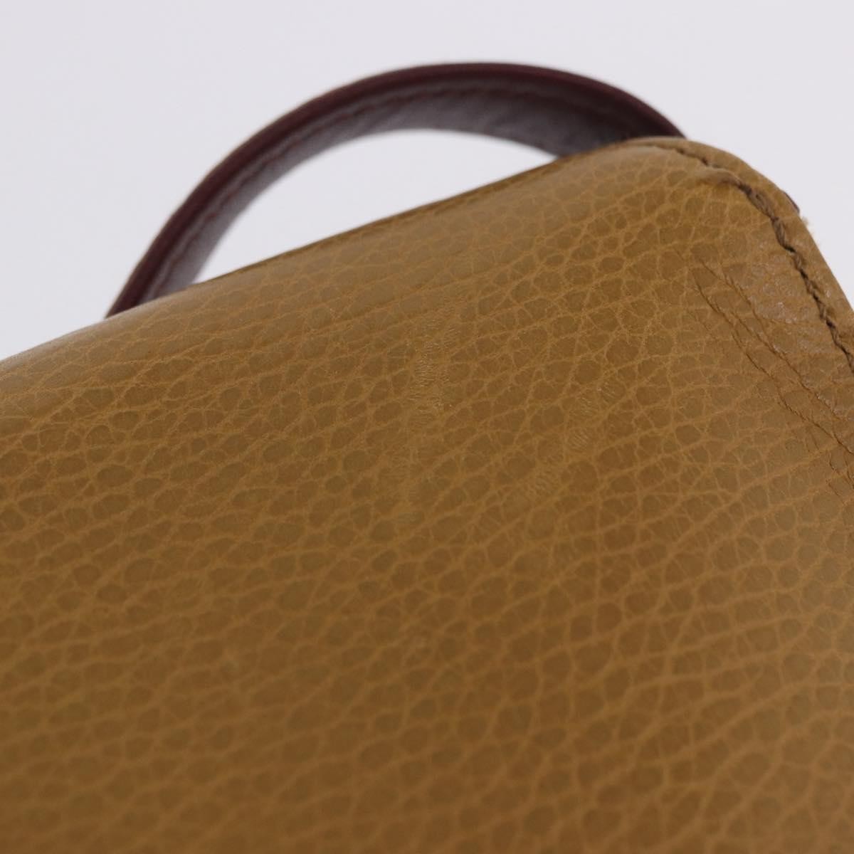 Cartier Must De Cartier Leather Beige Leather Shoulder Bag Bag (Pre-Owned)