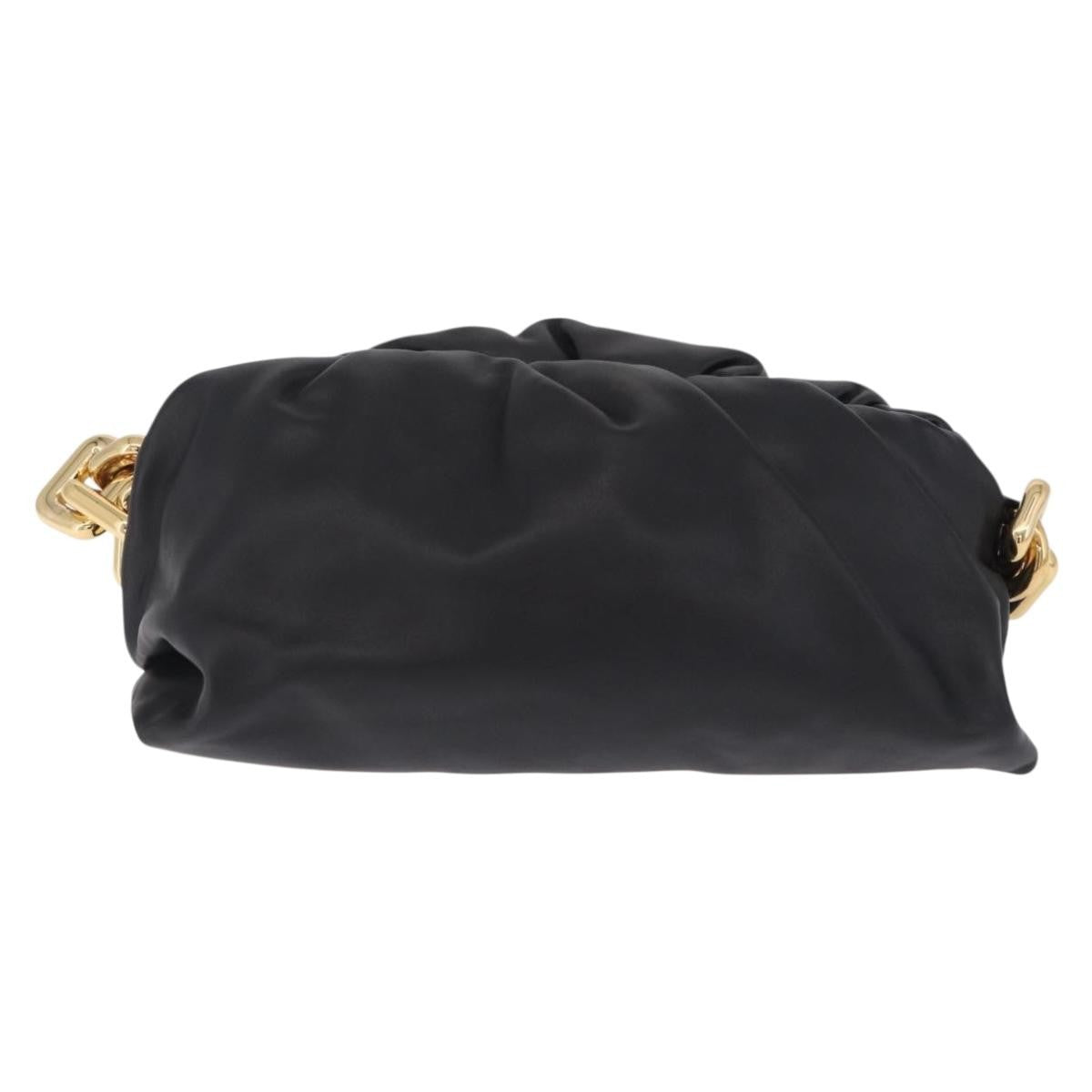 Bottega Veneta The Chain Pouch Leather Black Leather Clutche & Pouche Bag (Pre-Owned)