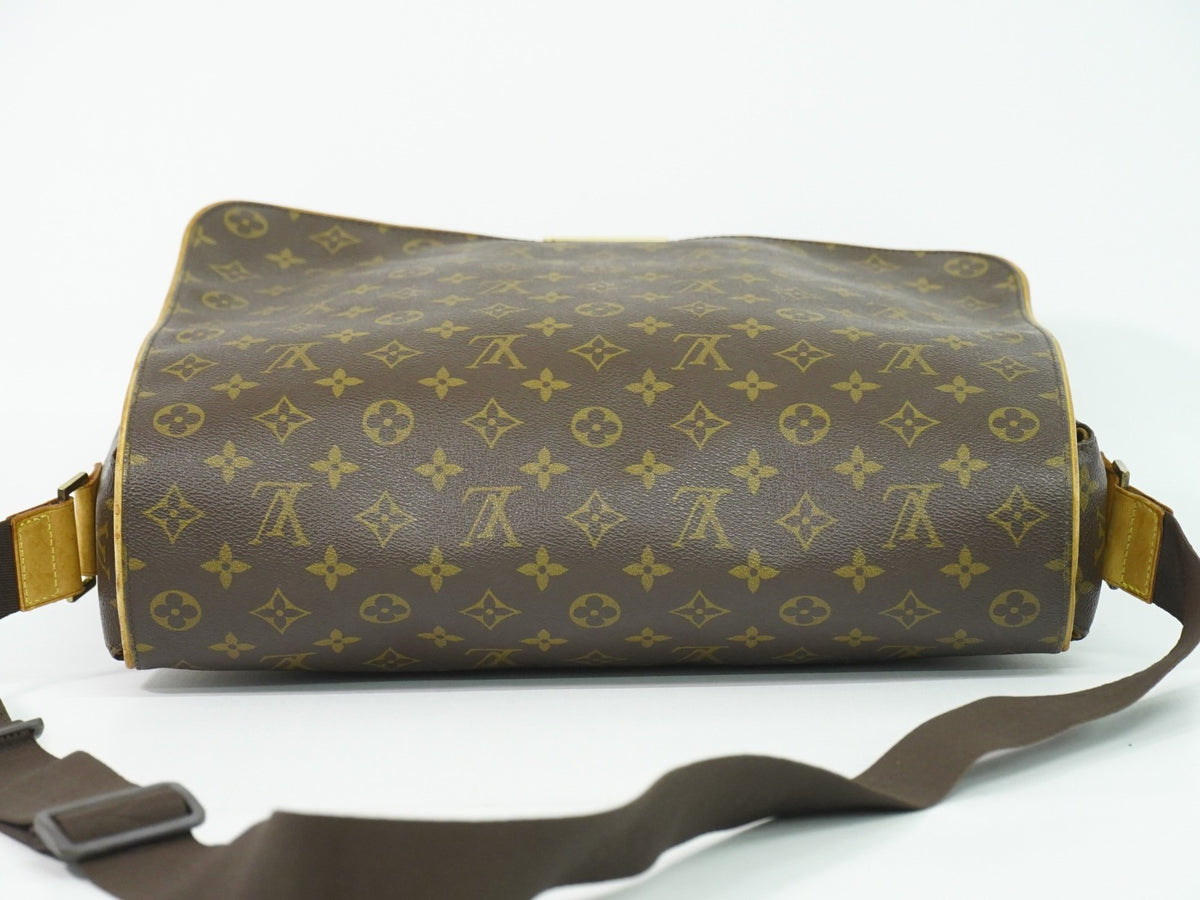 Louis Vuitton Abbesses Messenger Monogram Canvas Brown Canvas Shoulder Bag Bag (Pre-Owned)