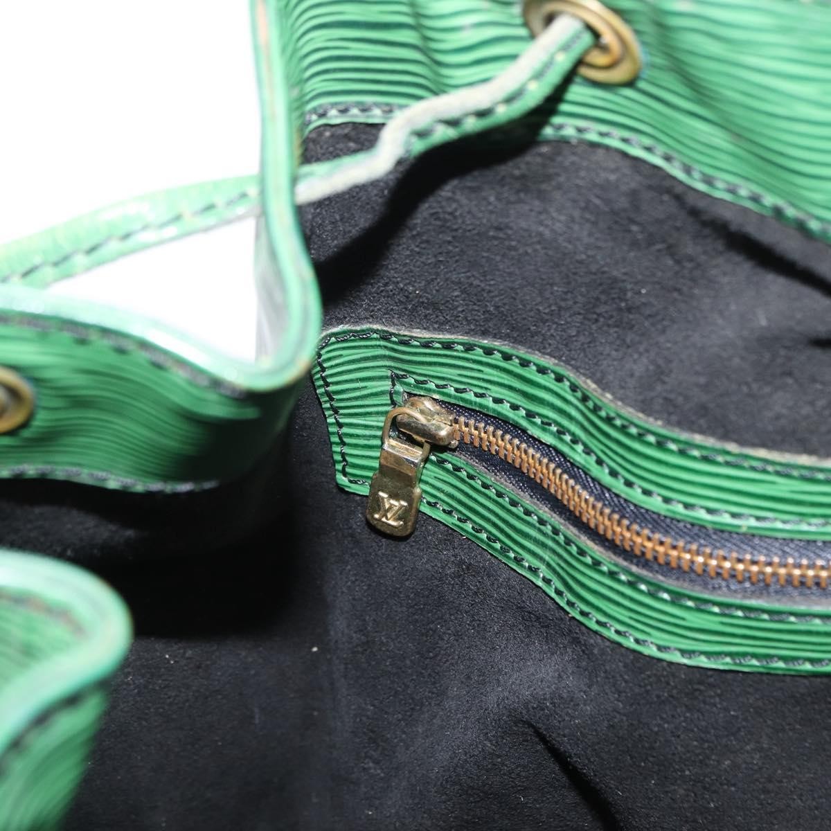 Louis Vuitton Noe Epi Leather Green Leather Shoulder Bag Bag (Pre-Owned)
