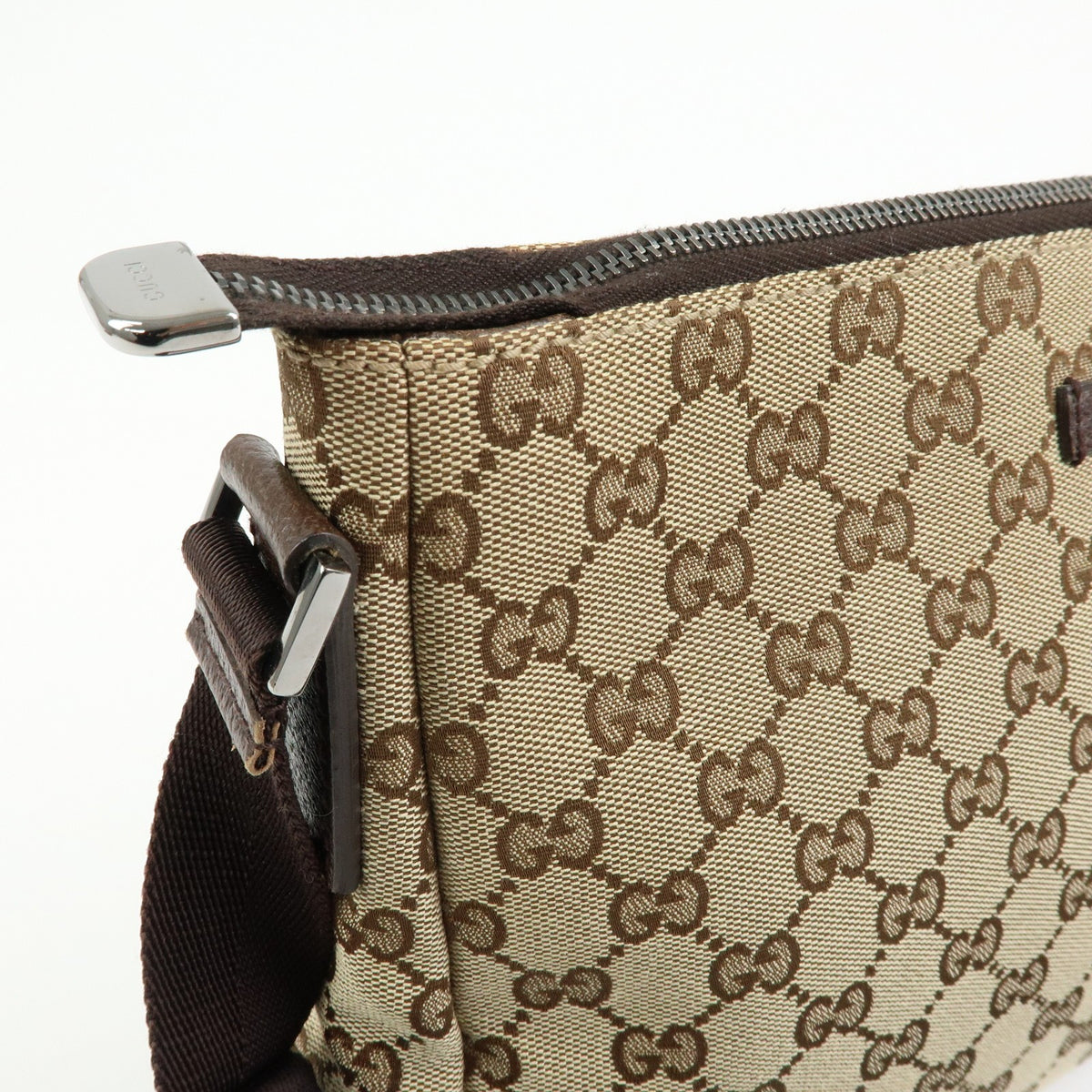 Gucci Joy Messenger Gg Canvas Beige Canvas Handbag (Pre-Owned)