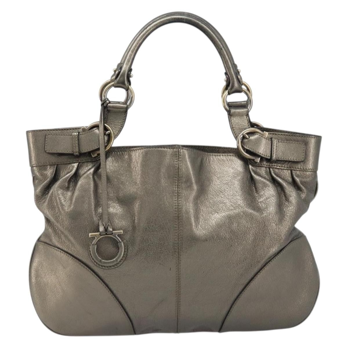 Salvatore Ferragamo Gancini Leather Gold Leather Handbag (Pre-Owned)