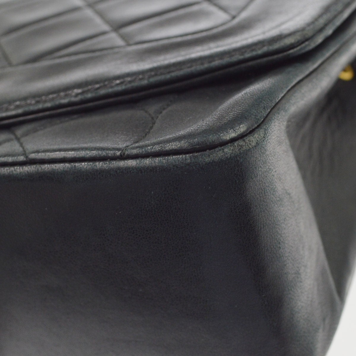 Chanel Diana Flap Quilted Lambskin Black Leather Handbag (Pre-Owned)