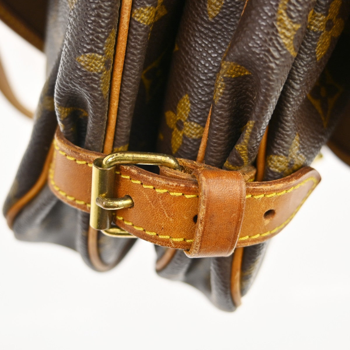 Louis Vuitton Saumur Monogram Canvas Brown Canvas Shoulder Bag Bag (Pre-Owned)