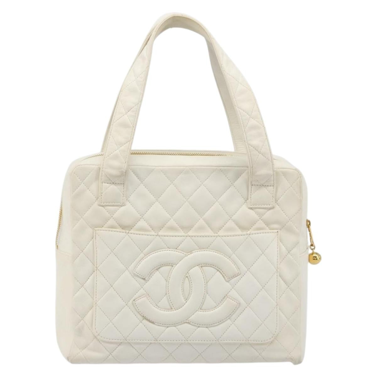 Chanel Cc Handbag Leather White Leather Handbag (Pre-Owned)