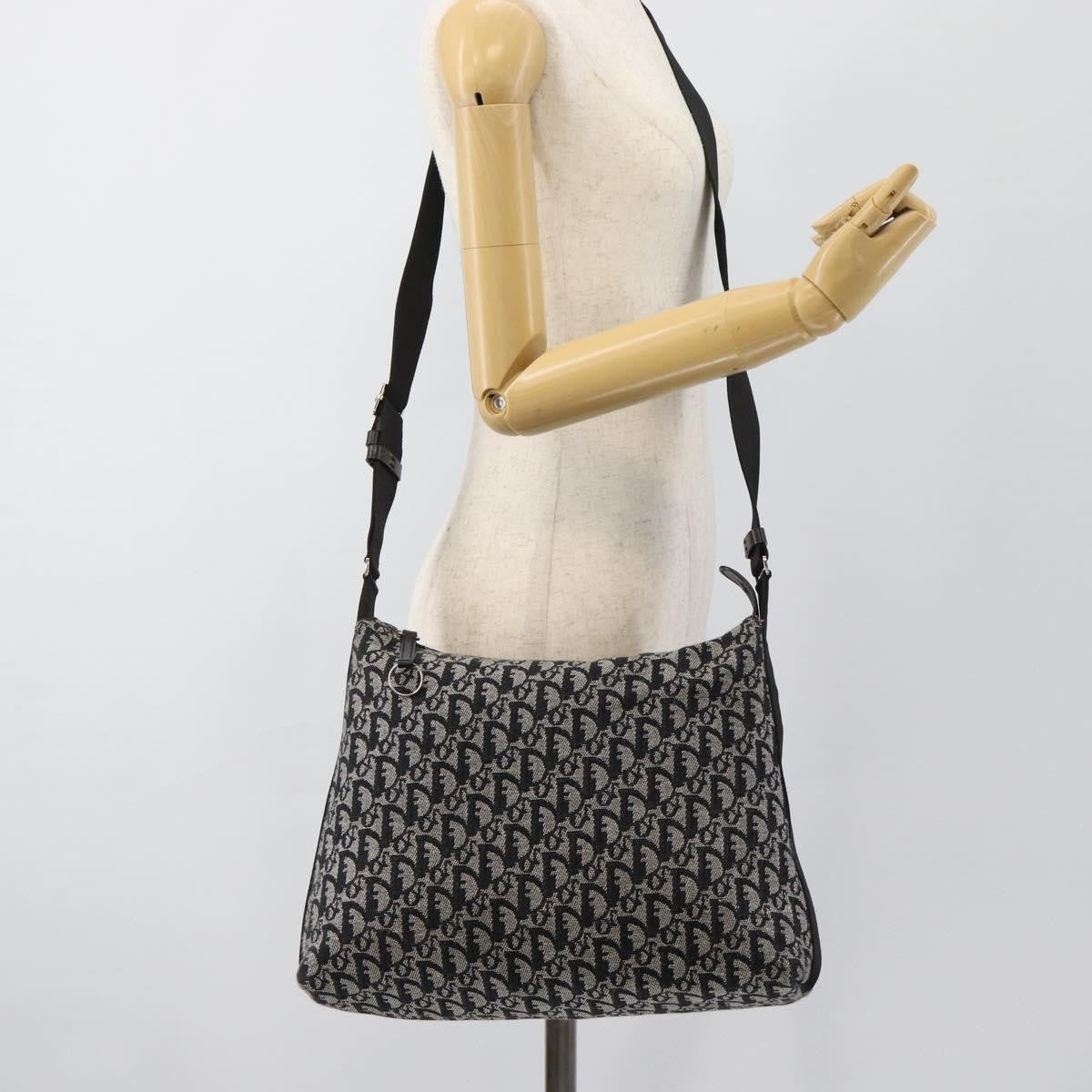 Christian Dior Vintage Trotter Messenger Diorissimo Canvas Black Canvas Shoulder Bag Bag (Pre-Owned)