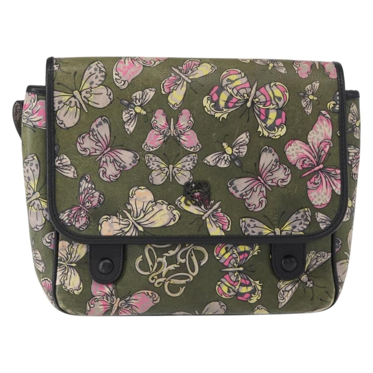 Loewe Messenger Printed Leather Green Leather Handbag (Pre-Owned)