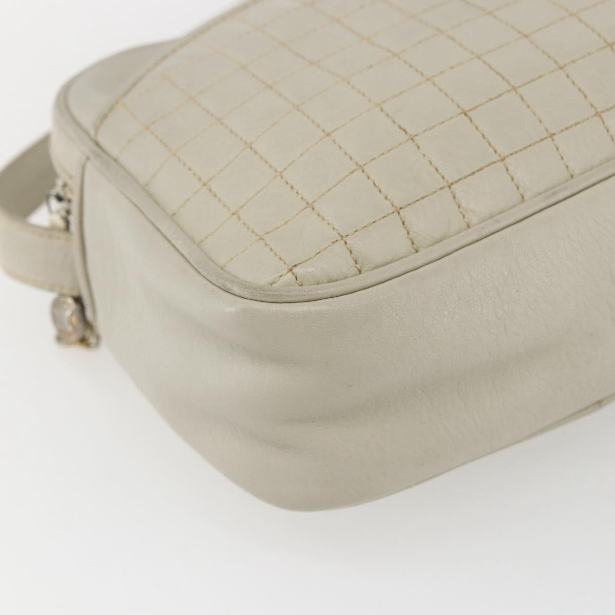 Celine Vintage Leather White Leather Shoulder Bag Bag (Pre-Owned)