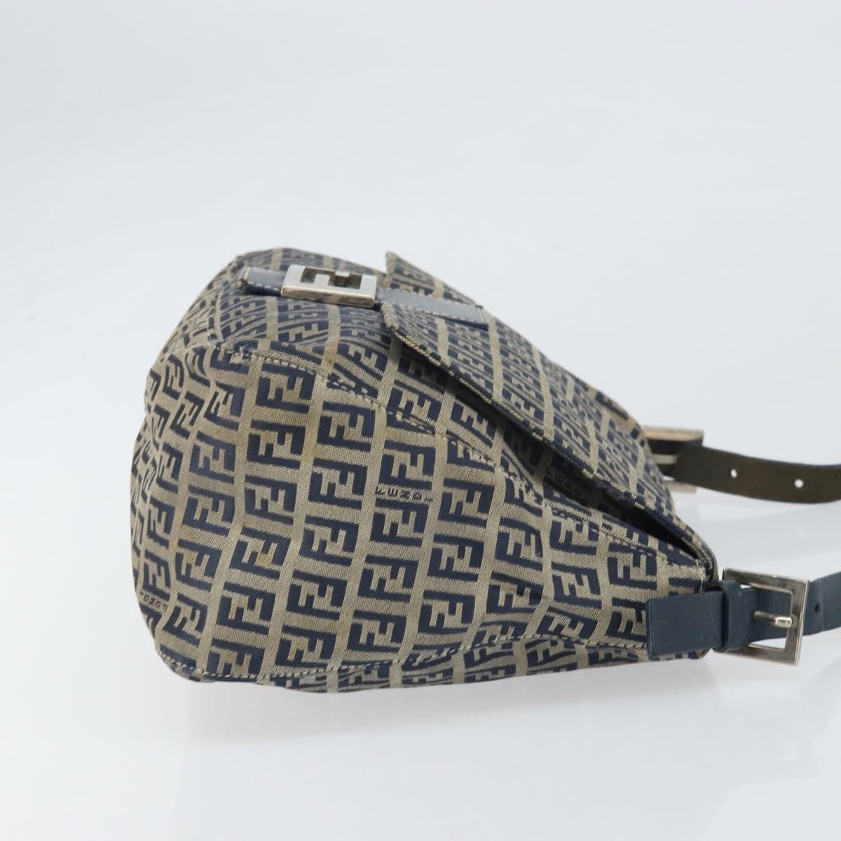 Fendi Mamma Baguette Zucca Jacquard Velvet Navy Canvas Shoulder Bag Bag (Pre-Owned)