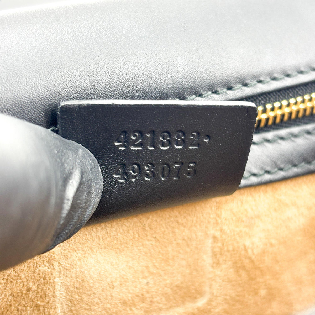 Gucci Sylvie Leather Navy Leather Shoulder Bag Bag (Pre-Owned)