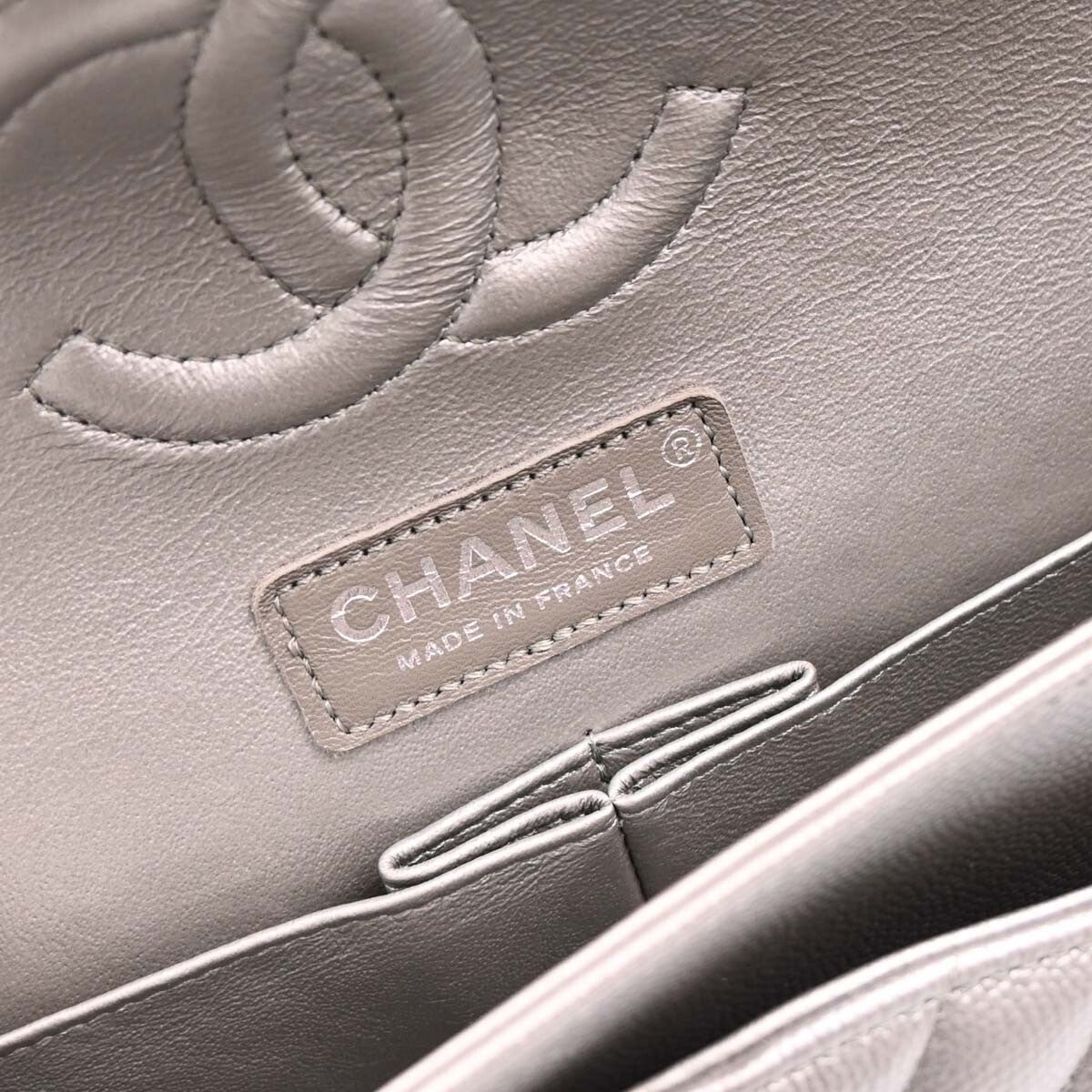 Chanel Timeless - Classic Double Flap Leather Silver Calfskin Shoulder Bag Bag (Pre-Owned)