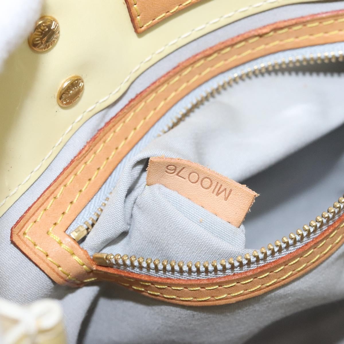 Louis Vuitton Reade Monogram Vernis Beige Patent_Leather Bag (Pre-Owned)